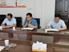 东明县委常委、政法委书记牛德耀到小井镇调研平安建设工作